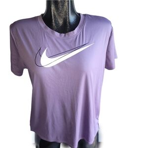 Nike Women's Light Purple Logo Front T-Shirt L